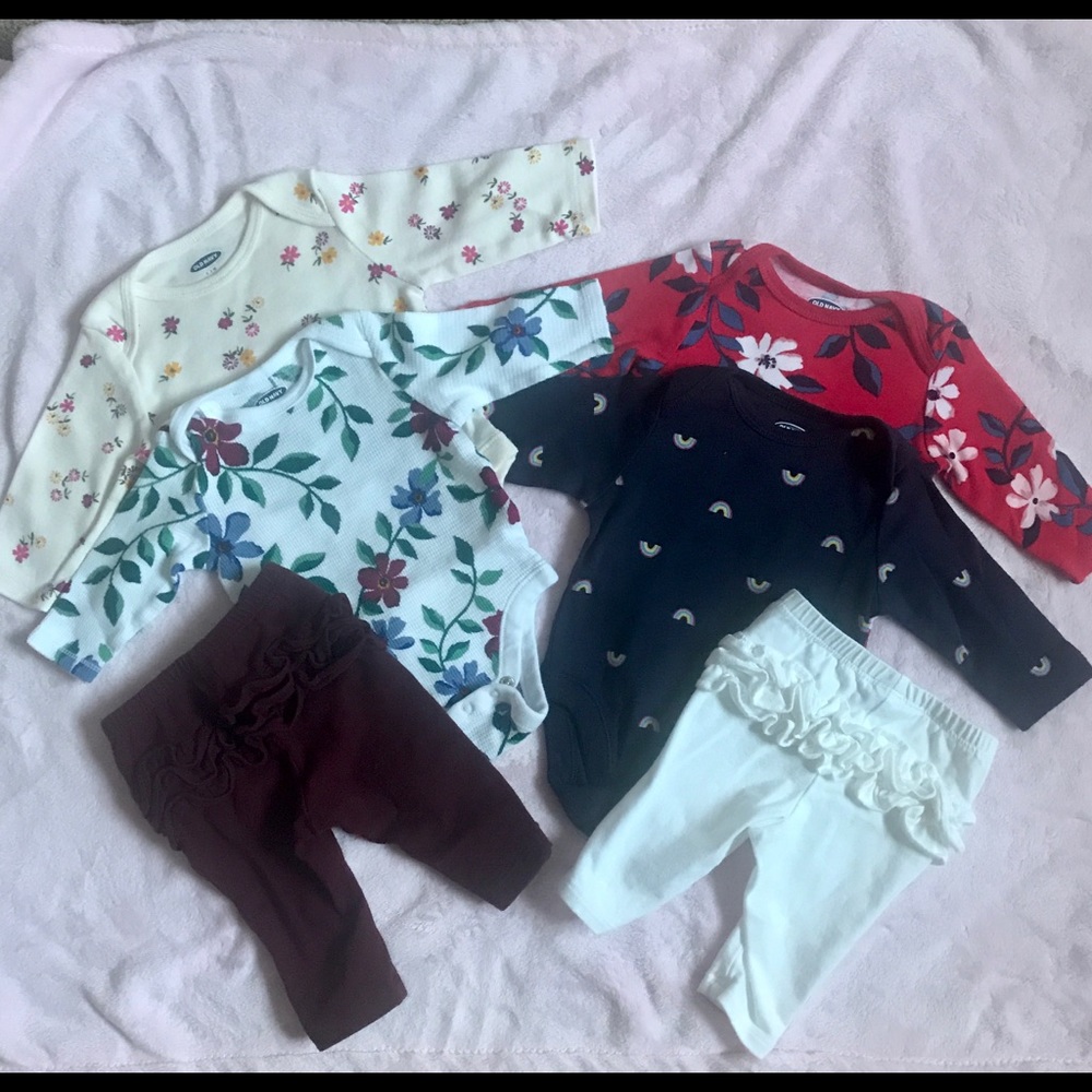 Old Navy Baby Girls clothes